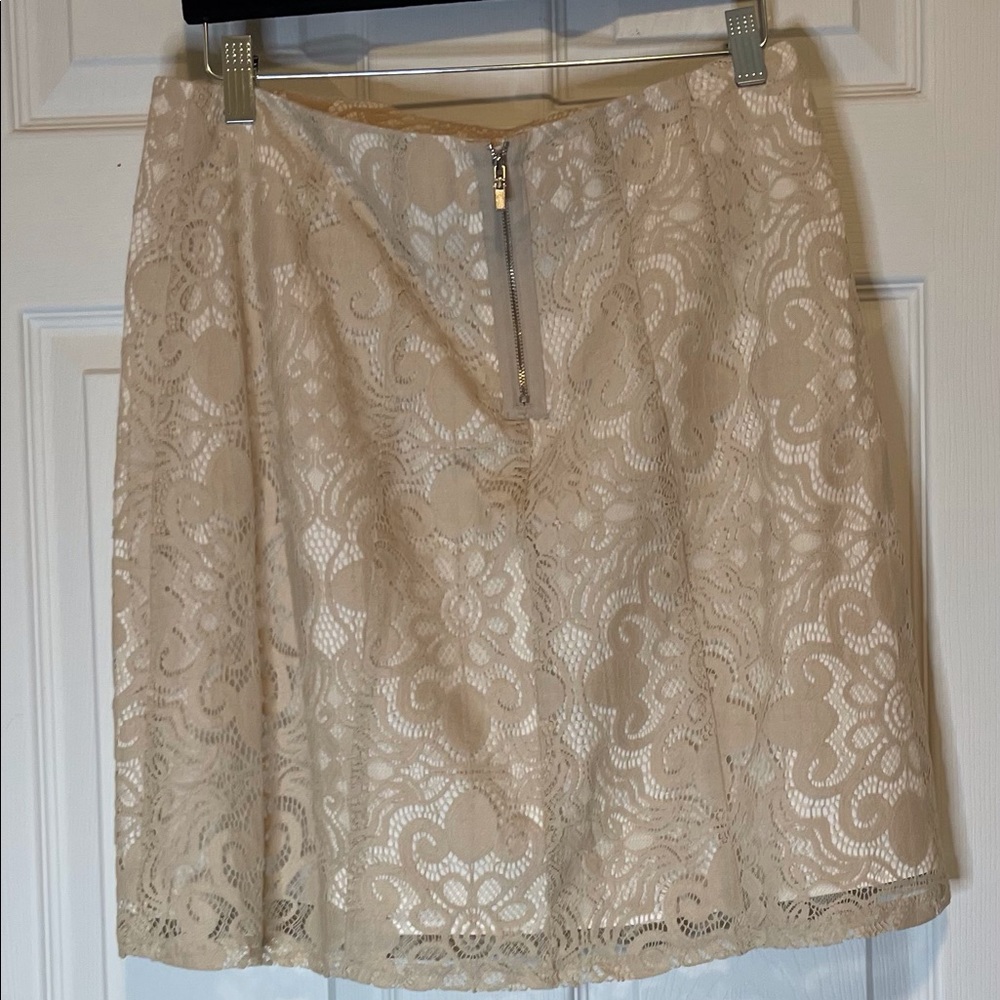 New York & company skirt - Picture 2 of 6